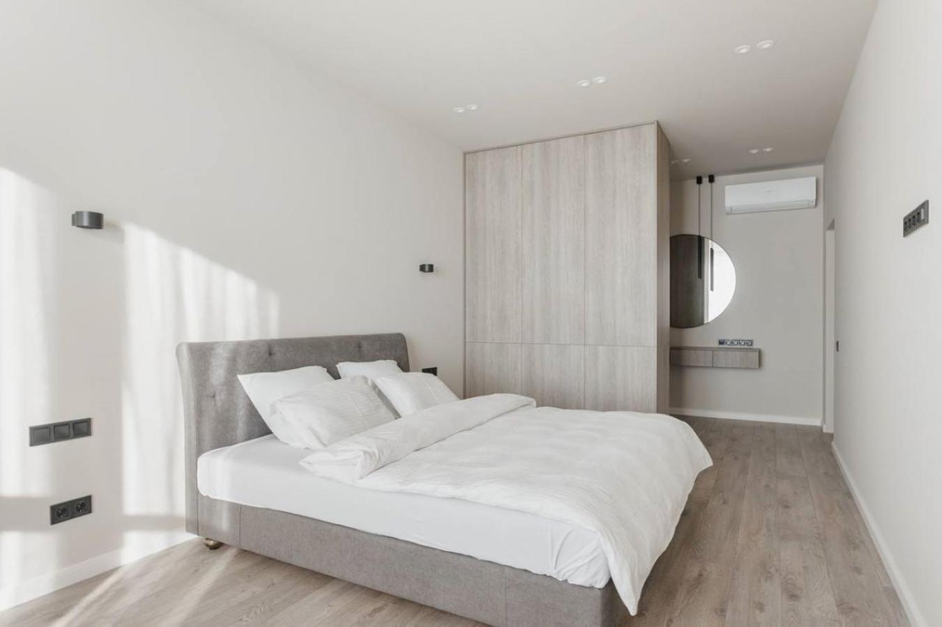Noviy Bereg Design Apartment Odesa Exterior photo